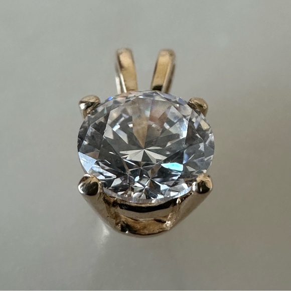 14k Solid Gold 6mm Brilliant Cut CZ Pendant - Picture 9 of 15